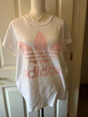 adidas Originals Trefoil Big Logo T-Shirt in White and Pink